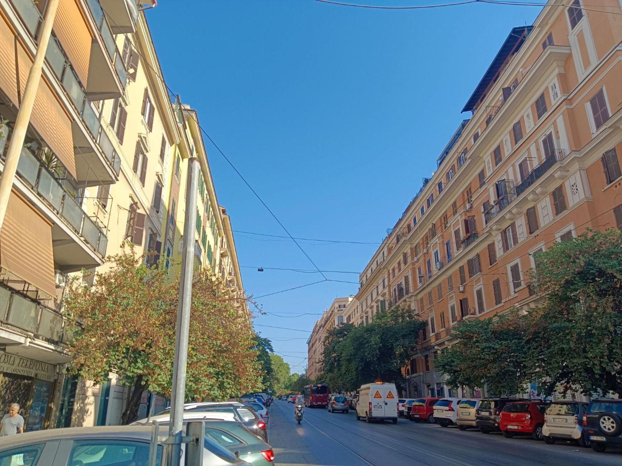 Apartment Emanuele Filiberto By Halldis Rome